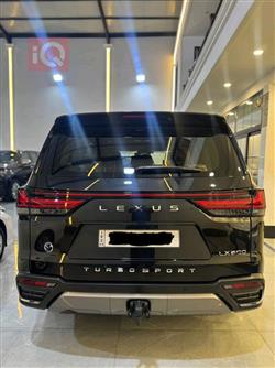 Lexus LX